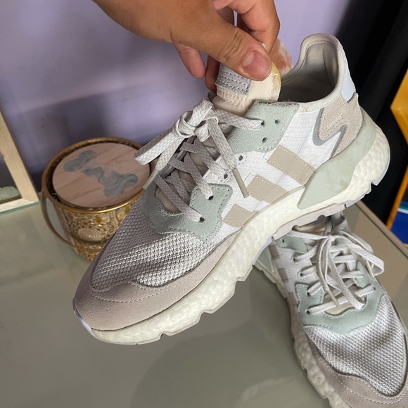 Adidas shoes - Picture 2 of 7